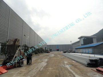 Cina Cahaya ASTM 65 X 95 Gedung Industri Baja Multipan Multipab dengan Dewan Komposit pemasok