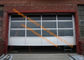 Aluminium Bermotor Insulated Kaca Tempered Pintu Garasi Tampilan Atas Penuh pemasok