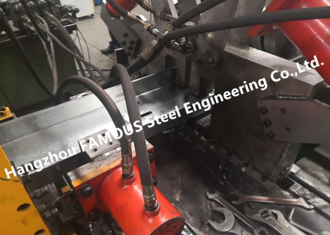 C25019 Lysaght Alternatif Zeds Cees Galvanized Steel Purlins Girts AS / ANZ4600 Bahan 0